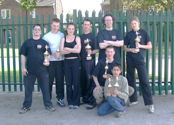 David, Sam, Backy, Chris, Massimo and Justina; in first row: Ronnie and Andrew